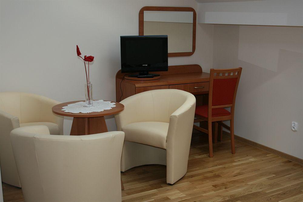 Apartamenty Kajzer คราคูฟ ภายนอก รูปภาพ