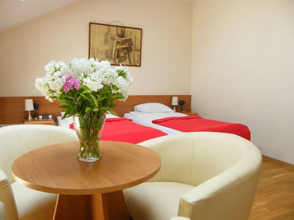 Apartamenty Kajzer คราคูฟ ภายนอก รูปภาพ