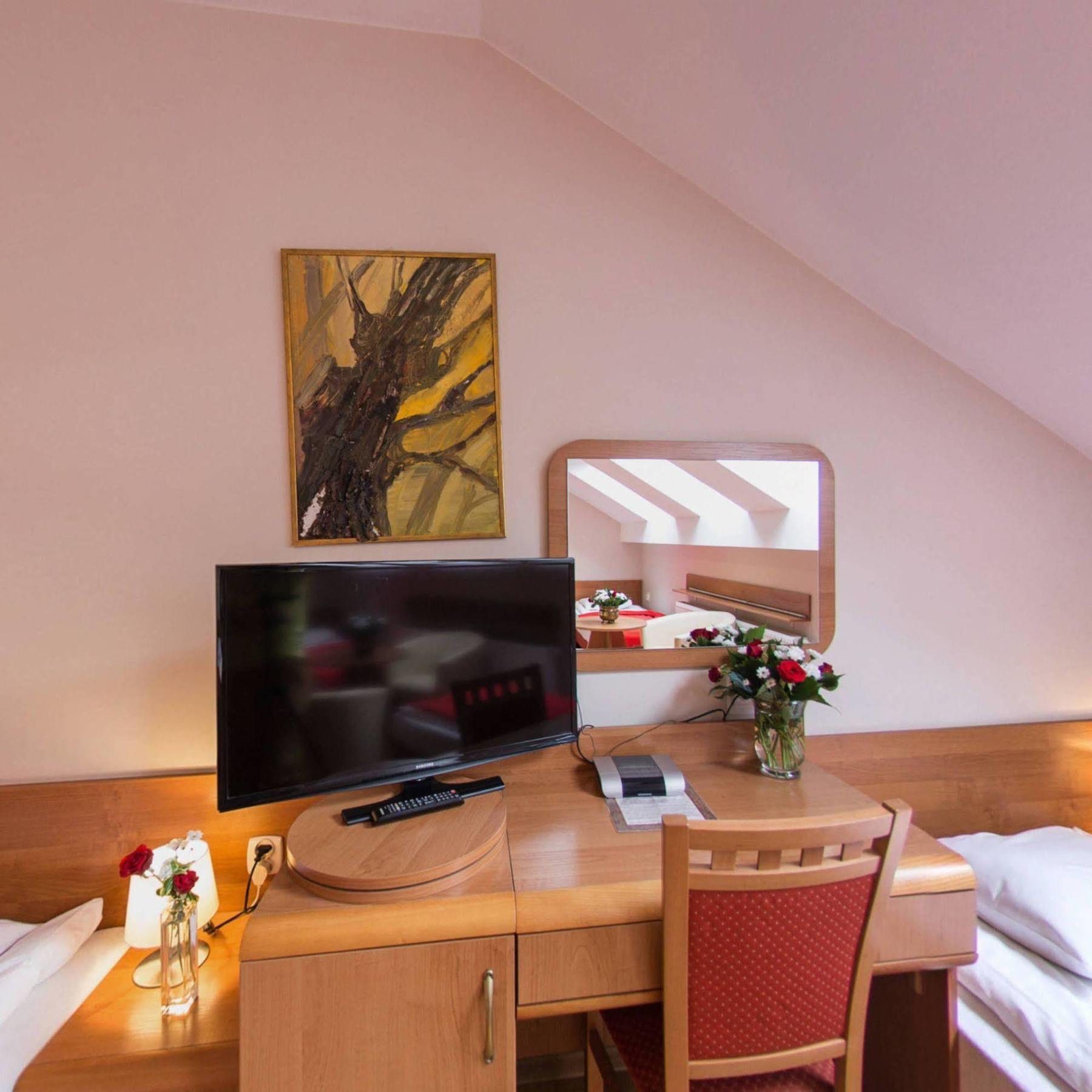 Apartamenty Kajzer คราคูฟ ภายนอก รูปภาพ
